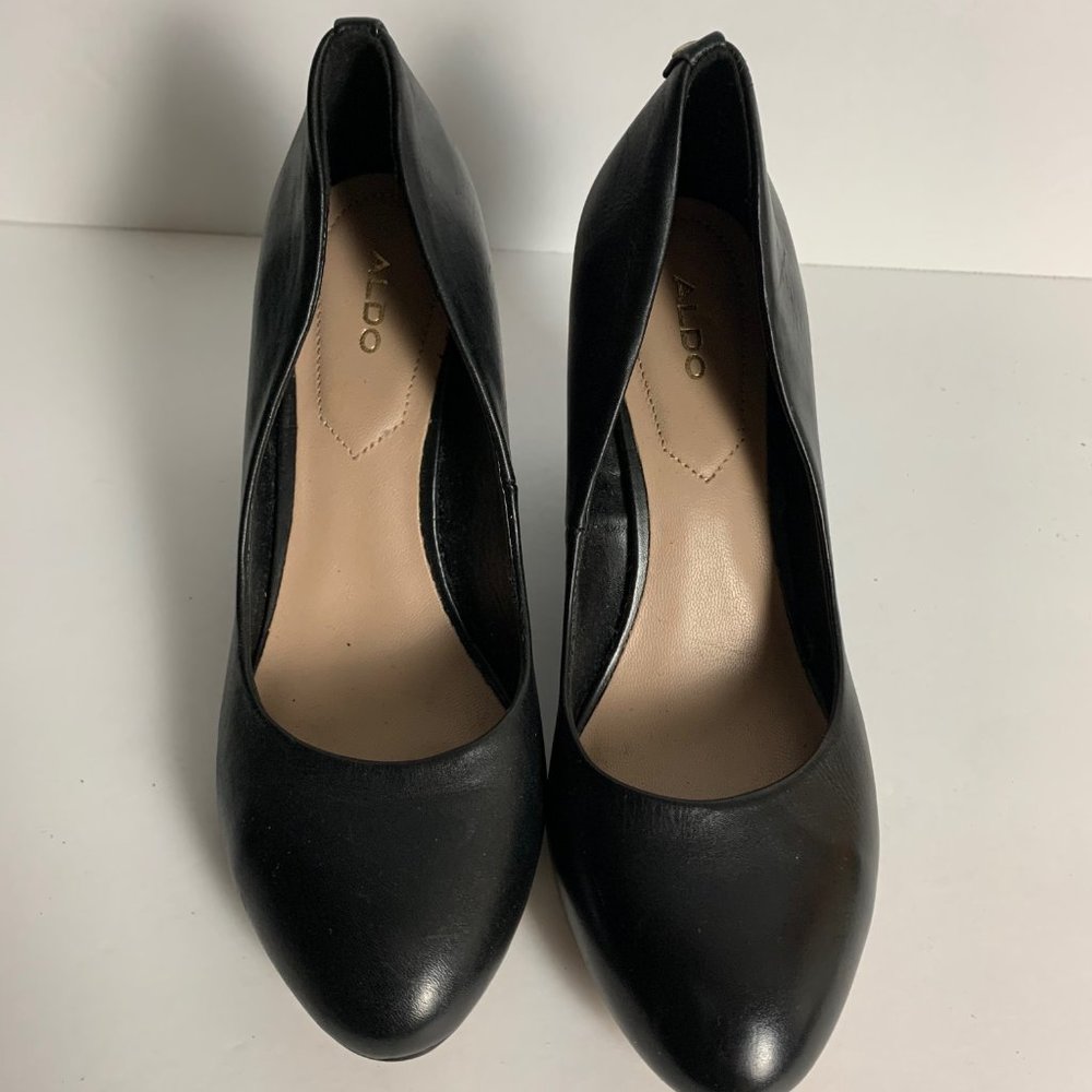 Leather Upper Black Wedge Heel Round Toe Shoes-Aldo Size 7